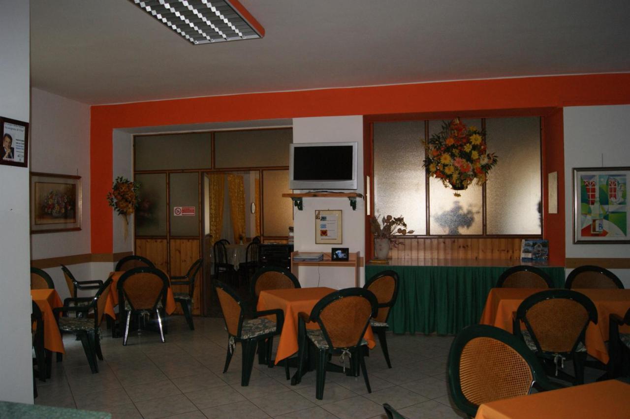 Albergo Ristorante Pace Bognanco Exteriör bild