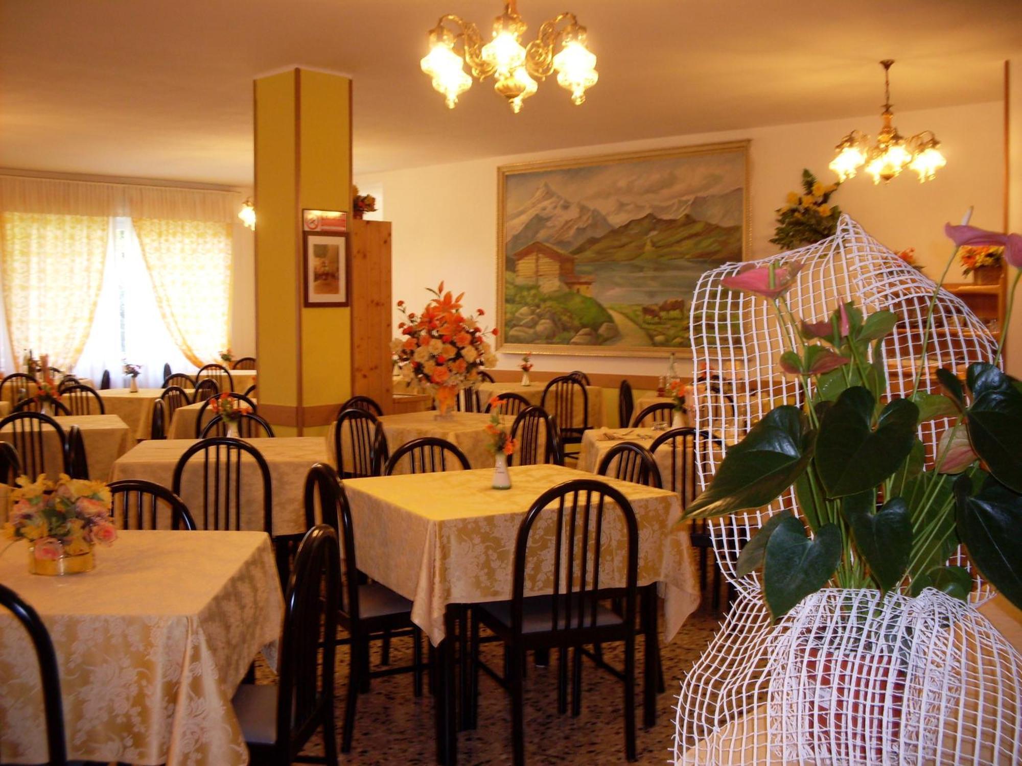 Albergo Ristorante Pace Bognanco Exteriör bild